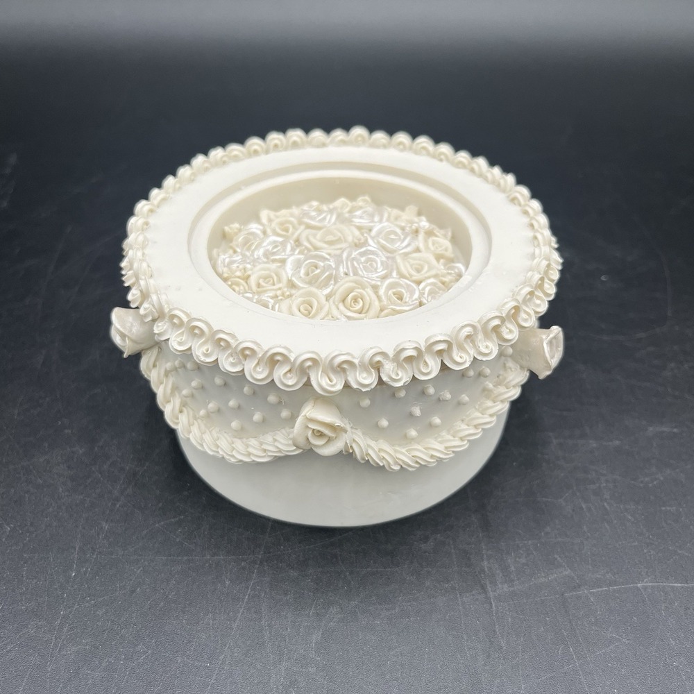 Lillian Rose Resin Music Box Wedding Cake Plays Wedding March Bride Groom video